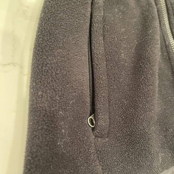 🎉HOST PICK🎉 The North Face black “Denali” zip up jacket with hood - Picture 4 of 11